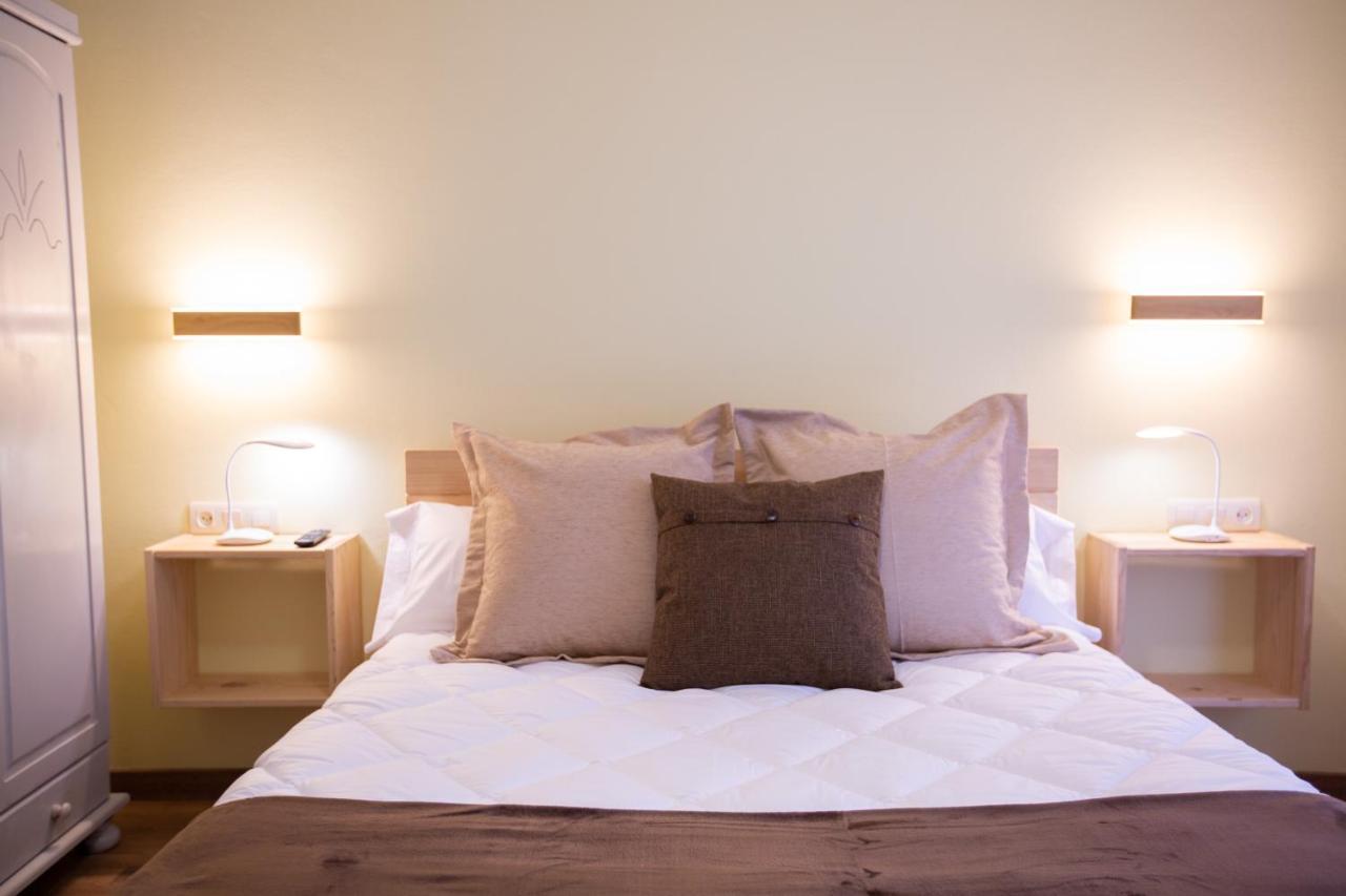 La Casona De Cardes Hotell Onís Eksteriør bilde