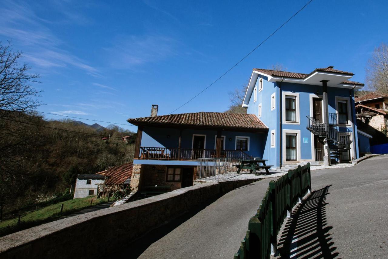 La Casona De Cardes Hotell Onís Eksteriør bilde