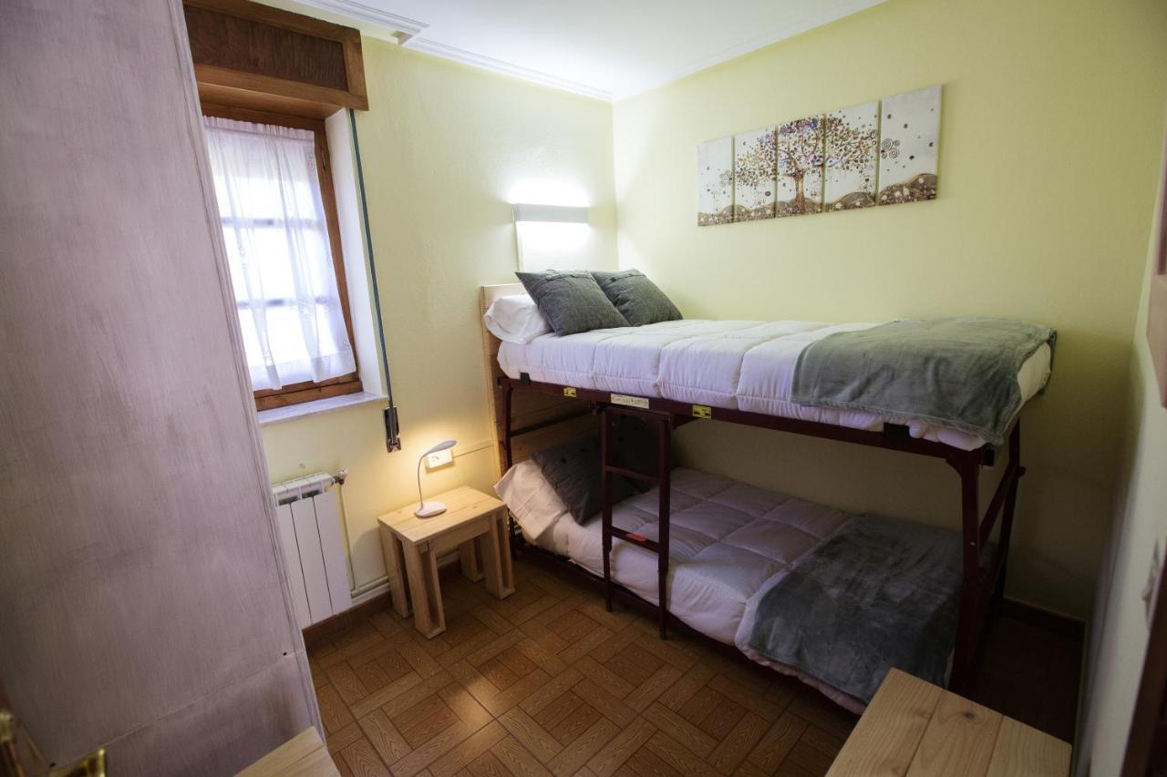 La Casona De Cardes Hotell Onís Eksteriør bilde
