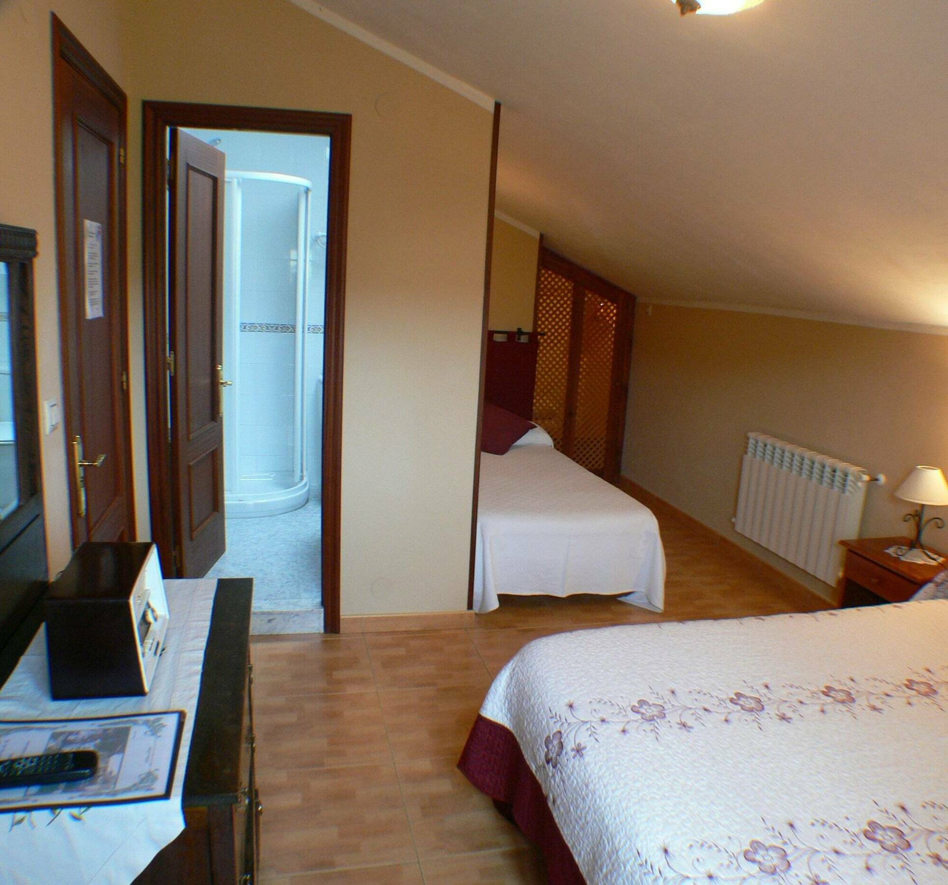 La Casona De Cardes Hotell Onís Eksteriør bilde